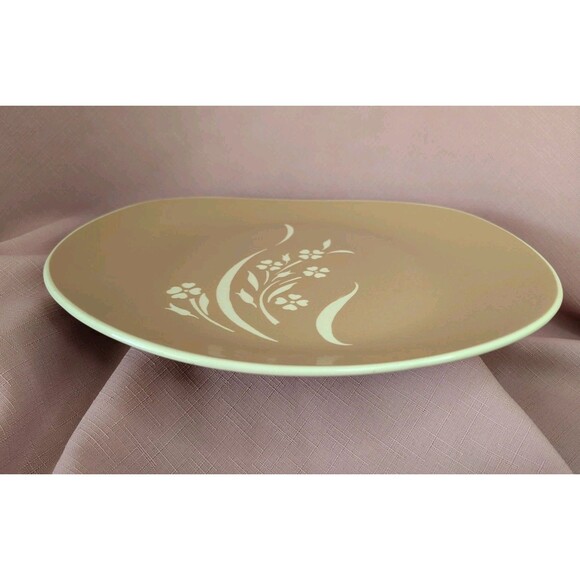 Vintage Harkerware Serving Platter, Pink, 11"x9-1/2", 1950's - Picture 4 of 7